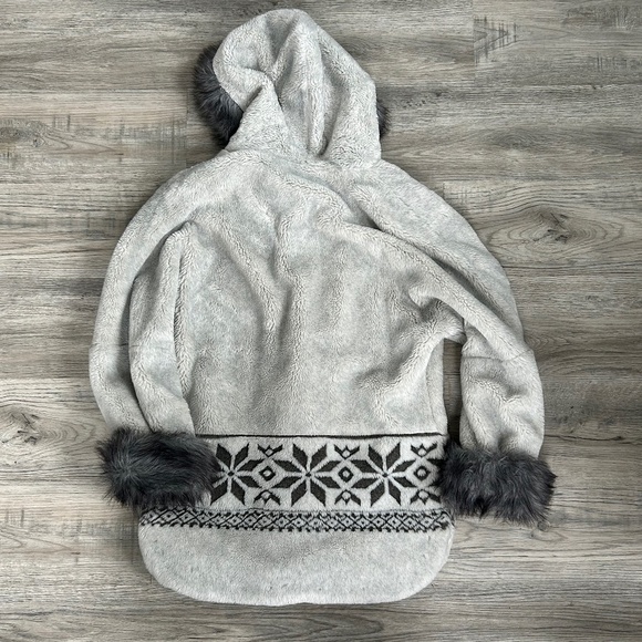 Alpine Studio Faux Fur Hooded Snowflake Jacket Sz S - Picture 2 of 11